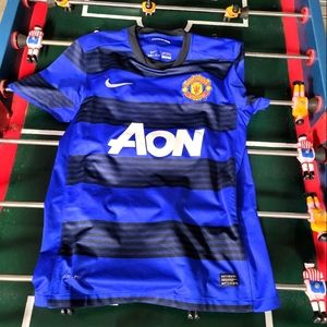 MANCHESTER UNITED AWAY SOCCER JERSEY SIZE M